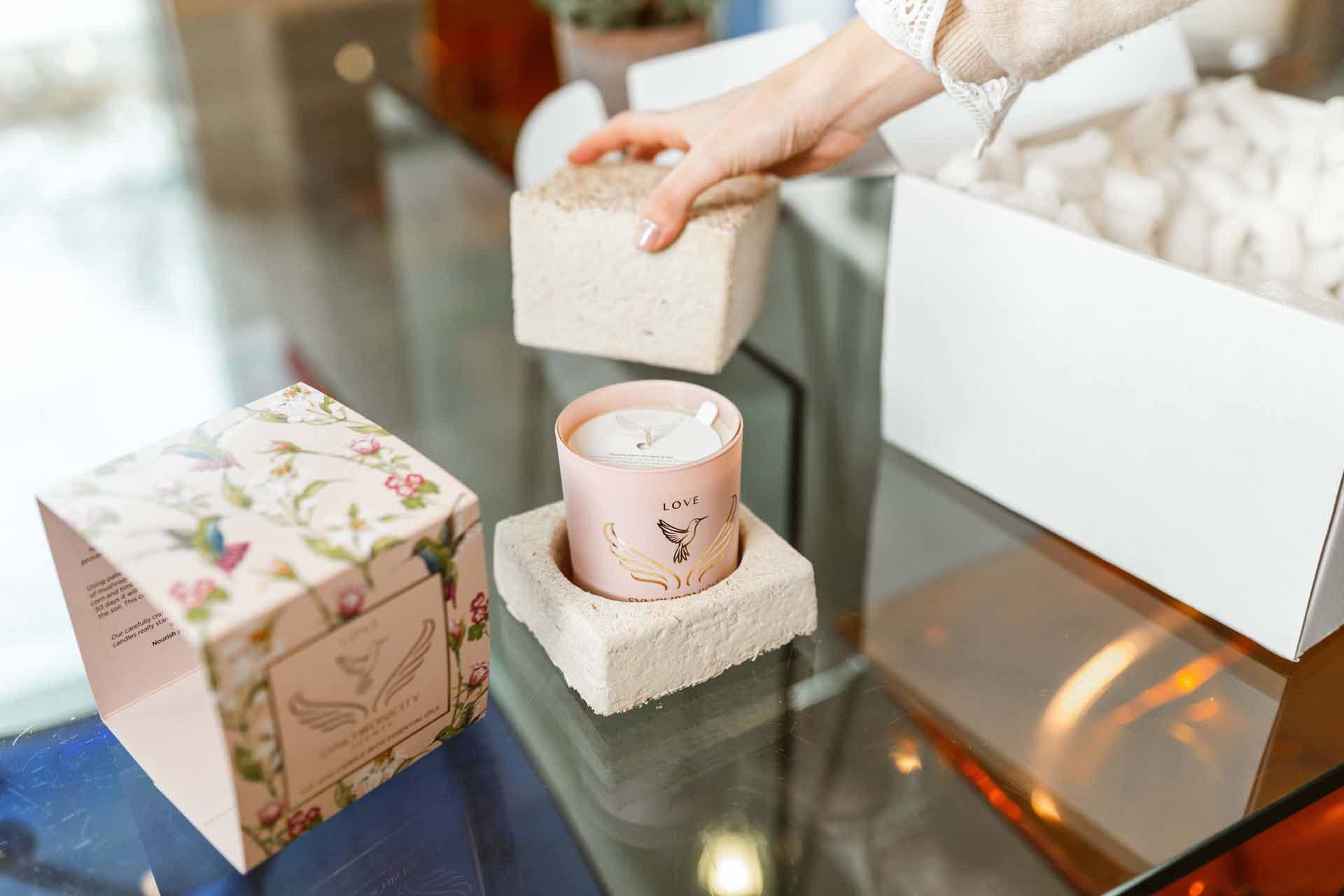 Candles in mycelium packaging