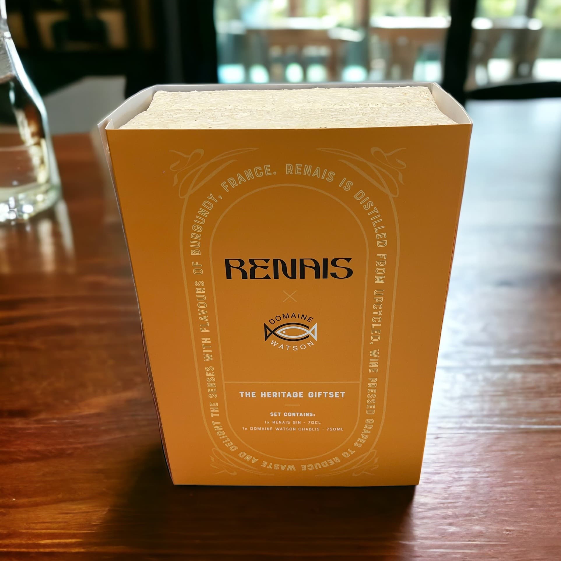 Renais gin and Emma Watson pick Mushroom® Packaging